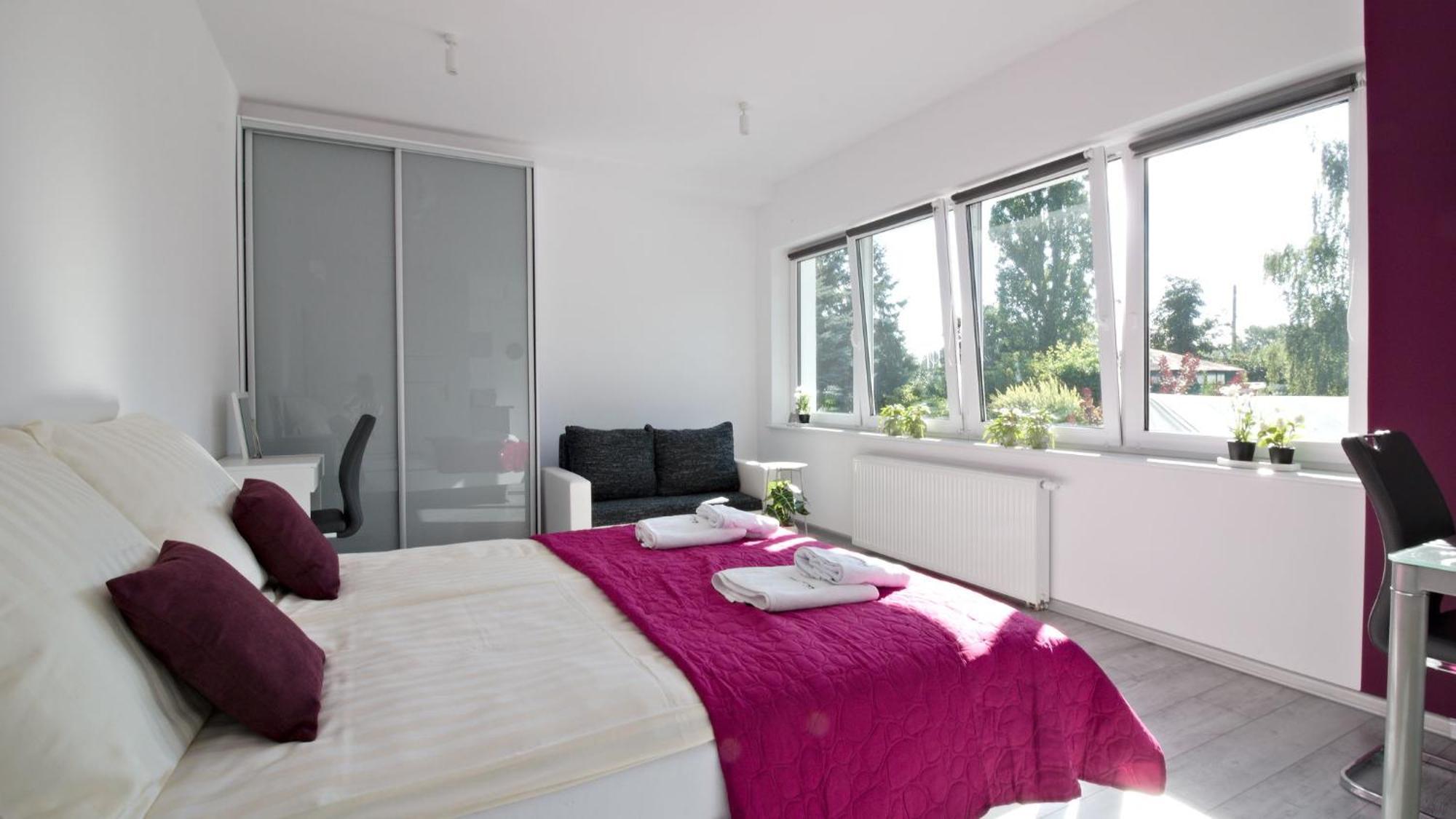 Apartment Lc & B52 *